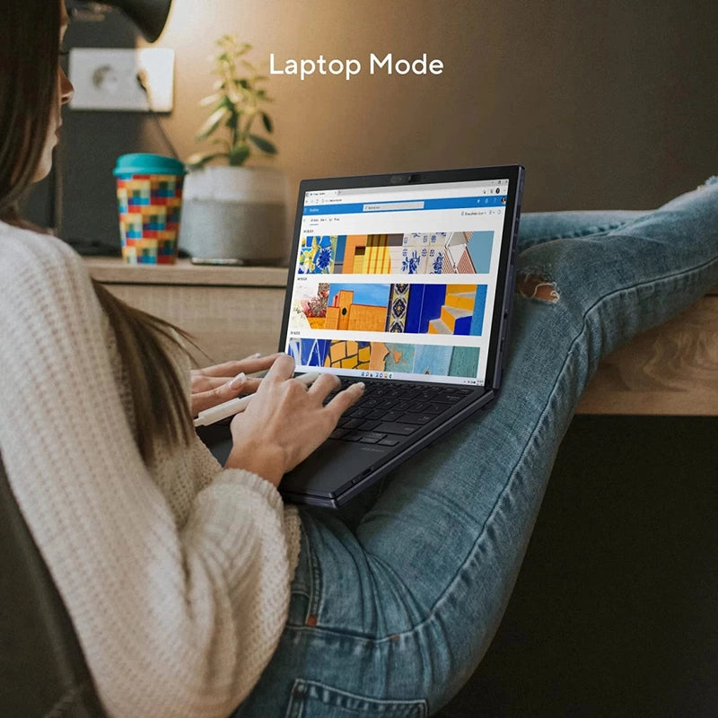 ASUS ZenBook 17 Fold OLED