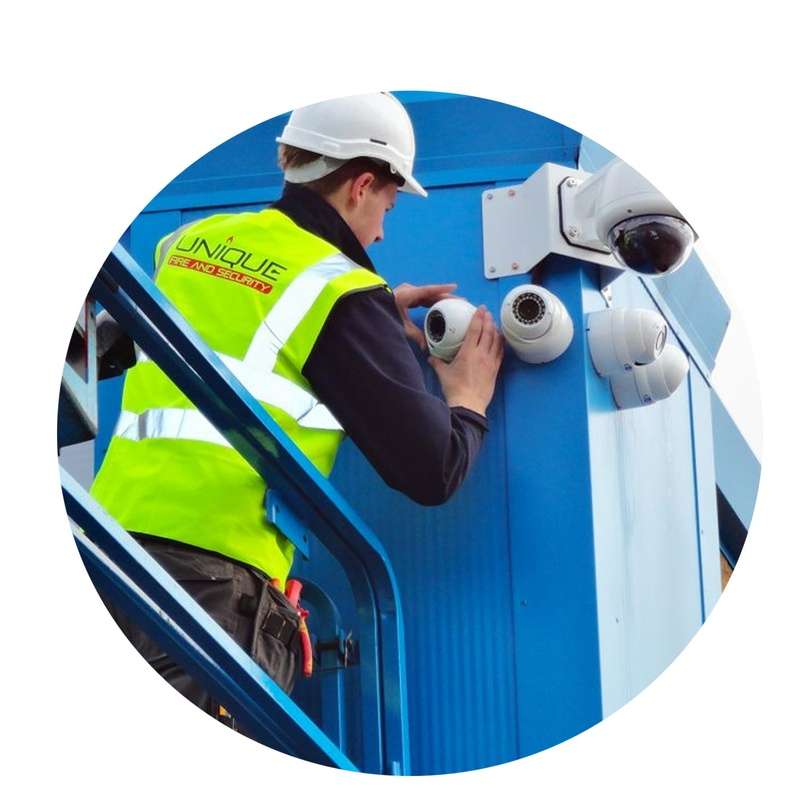 كاميرات المراقبة ، الصوتيات ، الانتركم والشبكات ، مراقبة الدوام وصيانة الكمبيوتر - جميع المحافظات