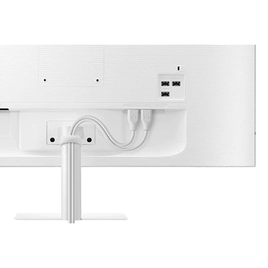 SAMSUNG 32" M7 4K UHD Do-It-All Smart Monitor & Streaming TV Built In Speakers & Remote - White