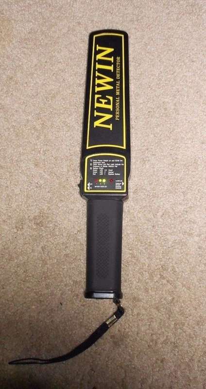 Hand-Held Metal Detector Wand - NEW - READ - KOREAN